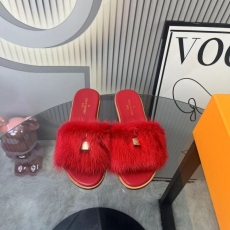 Louis Vuitton Slippers